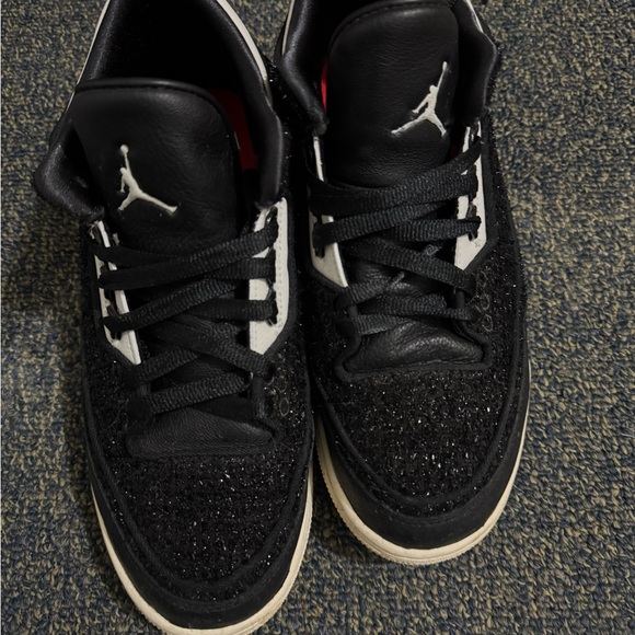 Nike Shoes - Selling my Nike x Vogue collab. This is pretty great excellent pre owned. Size 8